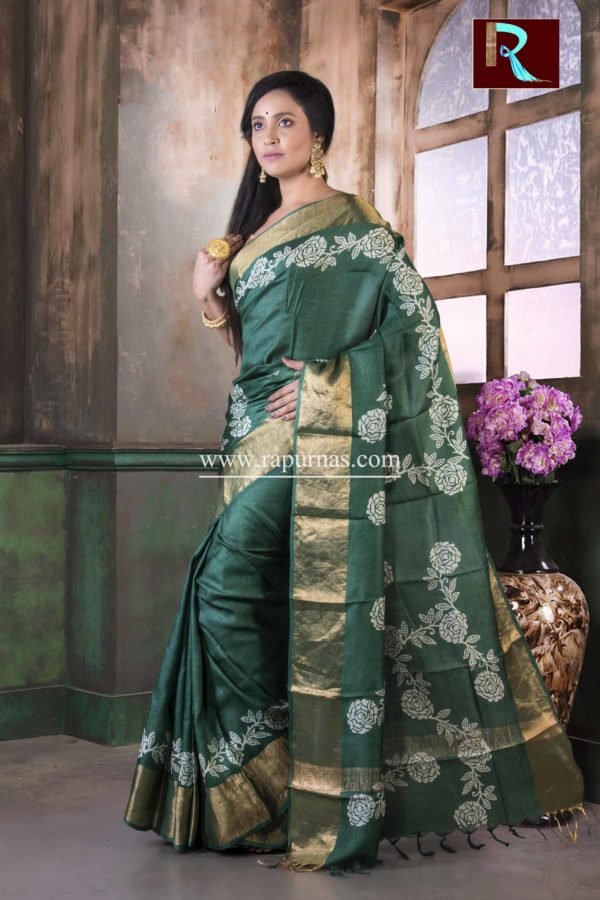 Zari paar Printed Tussar Silk Saree of bottle green shade1